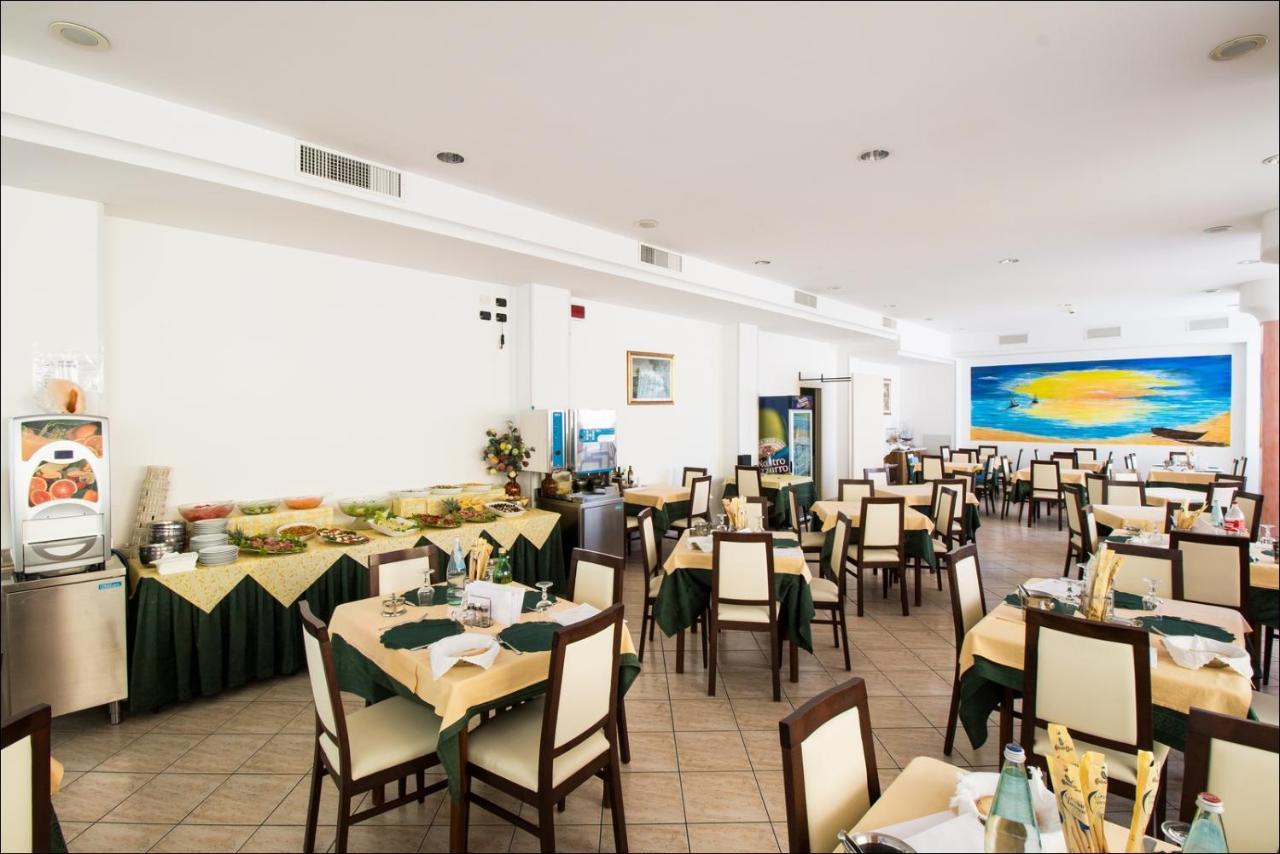 Hotel Belfiore Misano Adriatico Exterior foto